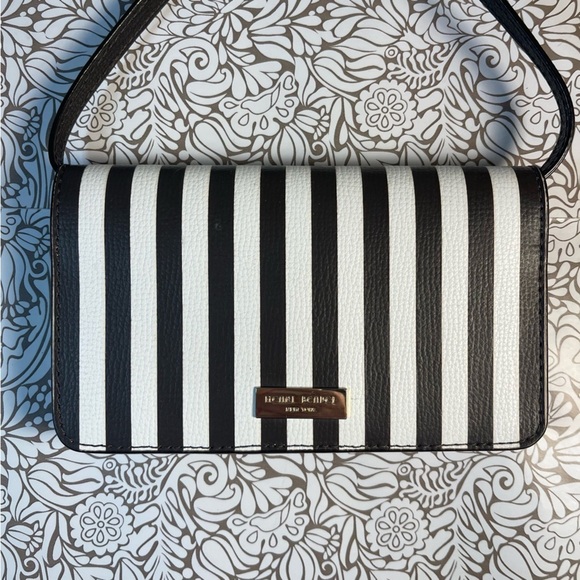 Henri Bendel Bowery Centennial Stripe Crossbody Wallet Phone Case - Picture 2 of 13